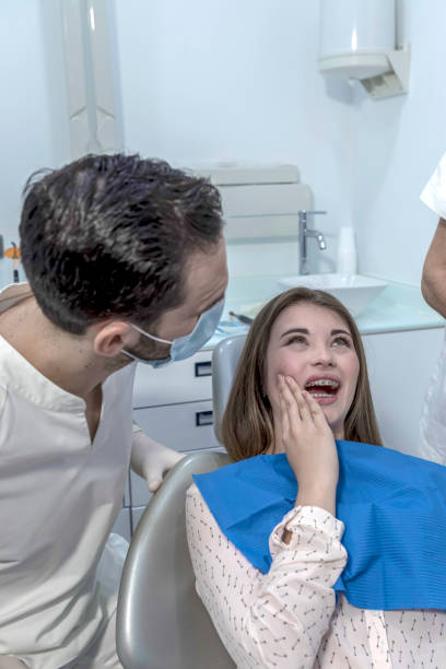Best Emergency Dentist for Lost Fillings or Crowns in Bear Rocks, PA
